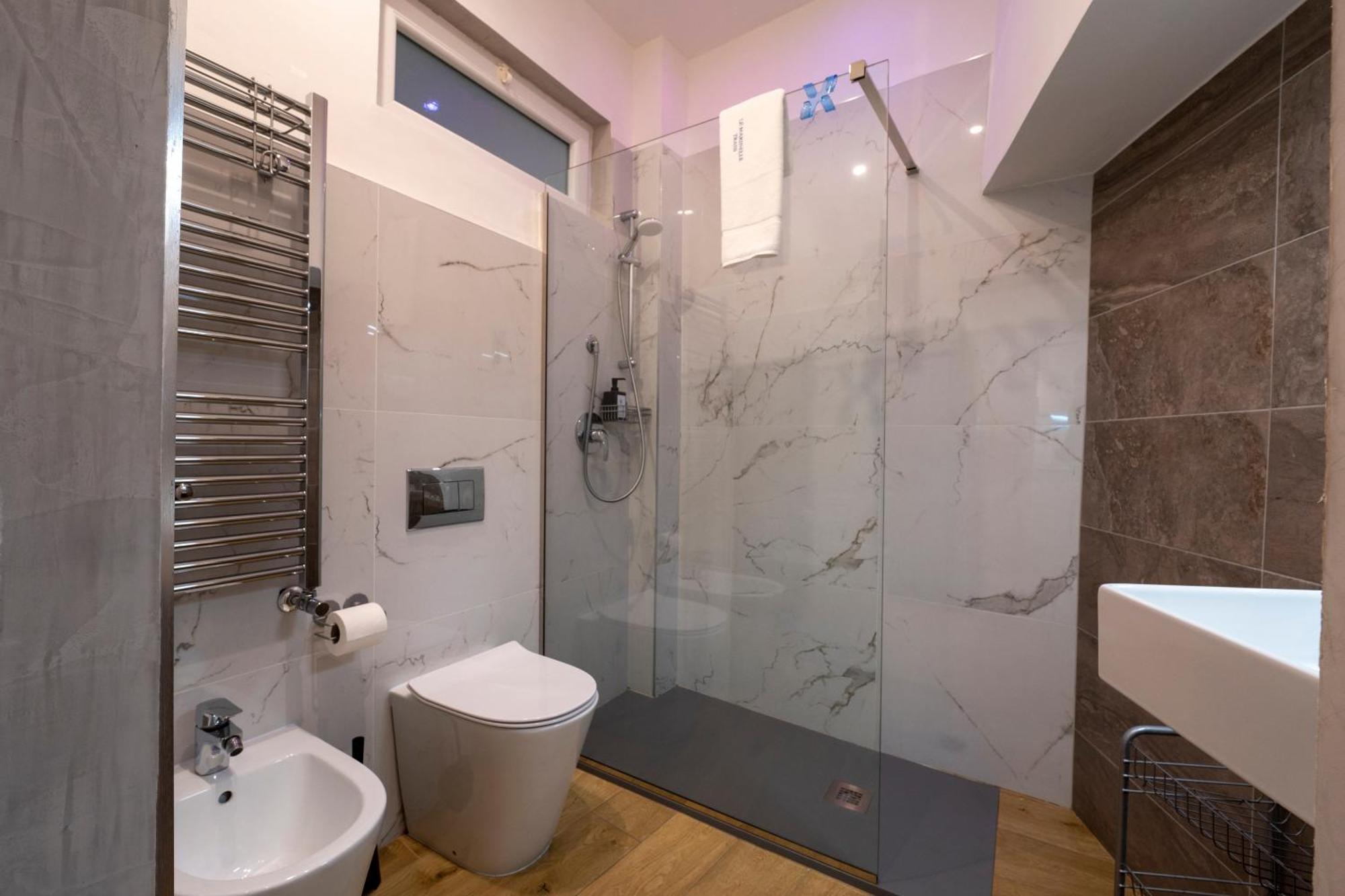 Vischi Apartment Trani By Le Marinelle Loc Turistica Zewnętrze zdjęcie